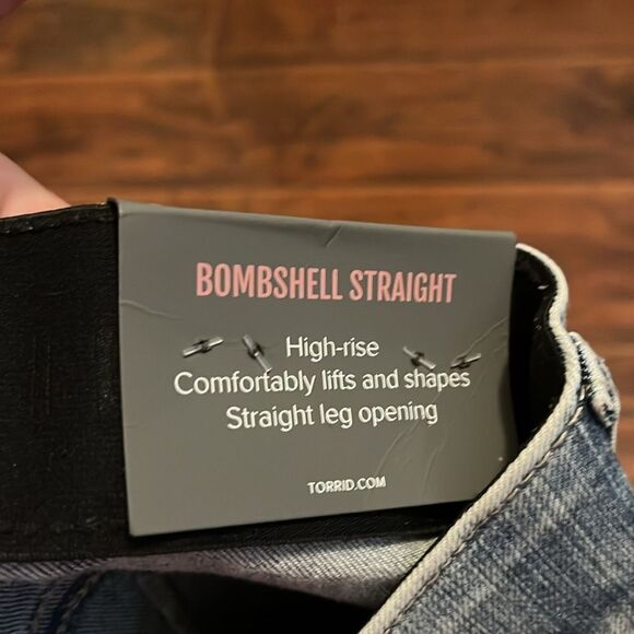 Torrid Bombshell Straight High Rise Distressed Ripped Denim Jeans Contem… - Picture 10 of 12